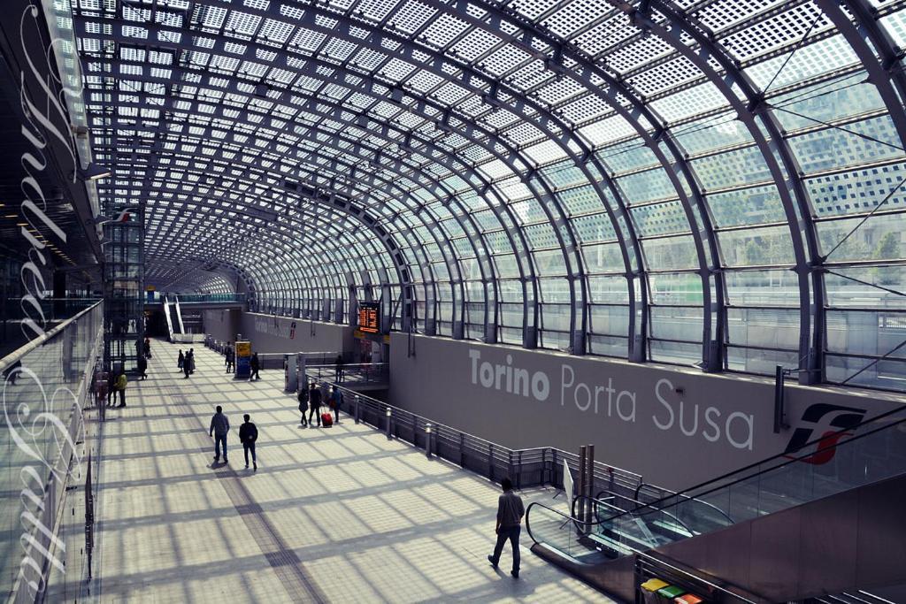 Bell'Appartamento In Cit Turin, Interamente Ristrutturato Esterno foto
